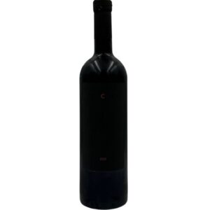 Bottiglia di Cantina Alchemica Orocòro Vino Rosso 2017 con un'etichetta nera elegante che presenta il nome "OROCÒRO" in alto e l'annata "2017" in rosso in basso. Al centro si intravede un simbolo geometrico nero su nero.