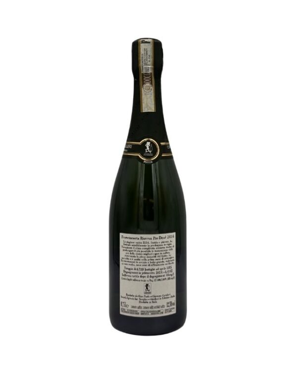 Retro della bottiglia di Franciacorta Giovanni Cavalleri Collezione Esclusiva Pas Dosé 2014 con etichetta descrittiva chiara che include dettagli sull'annata, la tipologia Pas Dosé, le caratteristiche del vino e la gradazione alcolica 13% vol.