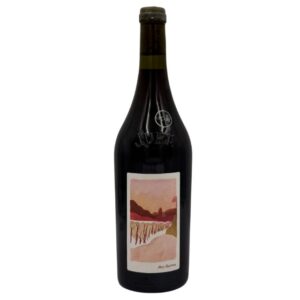 Bottiglia di Côtes du Jura Aux Barres 2023 di Au Pairier con un'etichetta artistica che raffigura un paesaggio dai toni caldi con filari. La denominazione "JURA" è visibile sul collo della bottiglia, insieme a un piccolo adesivo nero con la scritta bianca "(Le Clos)".